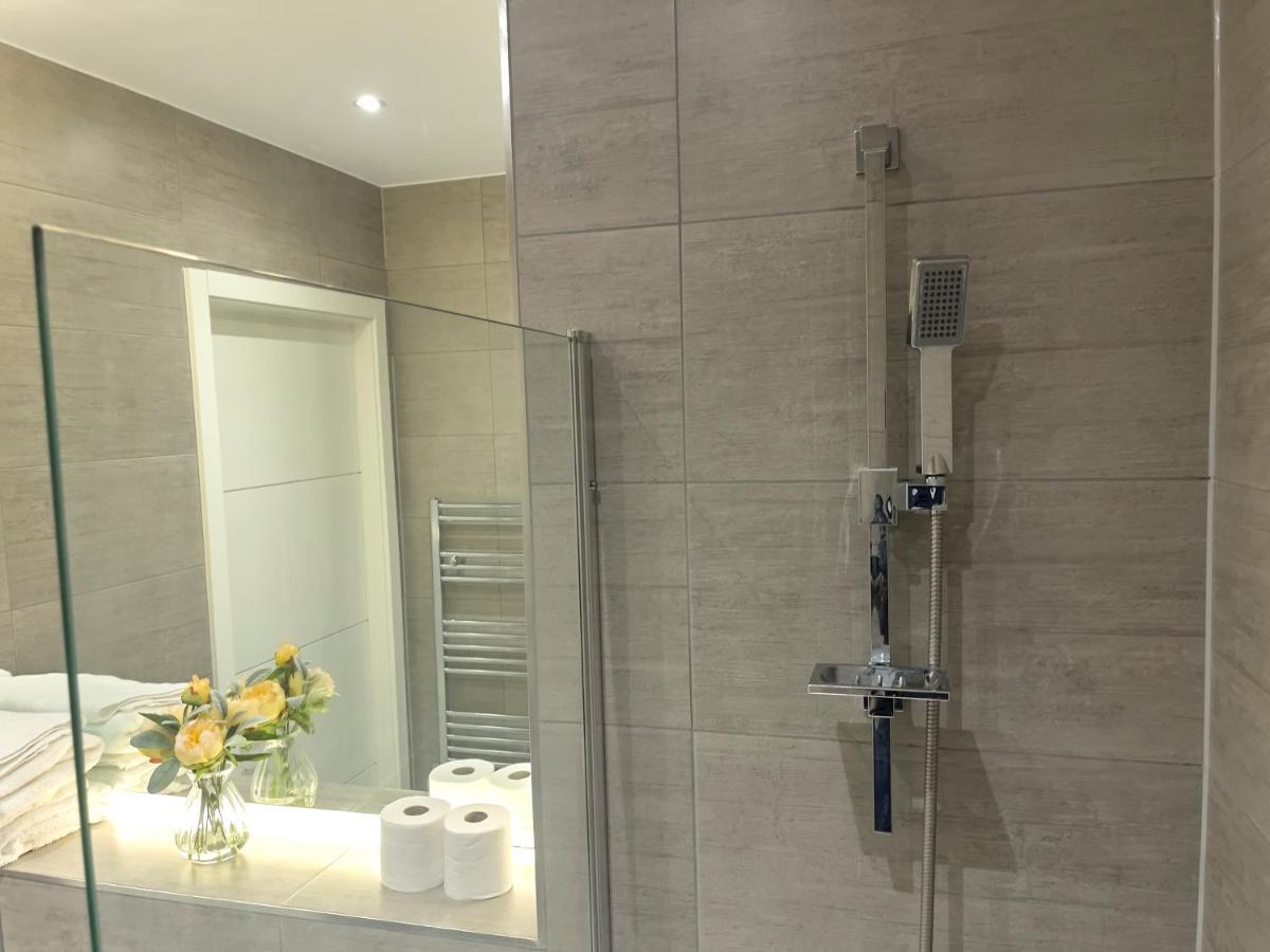 Lovely 2 Double Bedroom Flat With Free Parking - At The Atrium Mk Milton Keynes Exterior photo